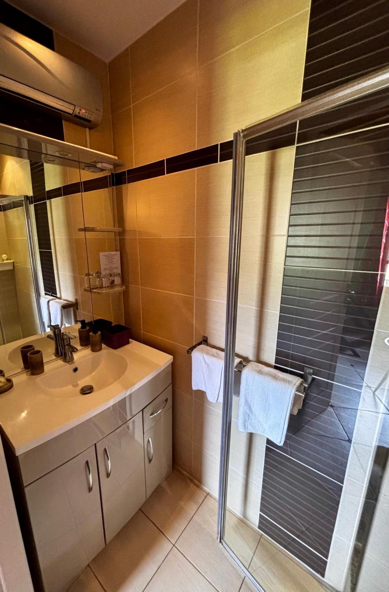 Bed & Breakfast Les Galeries De Beaulac