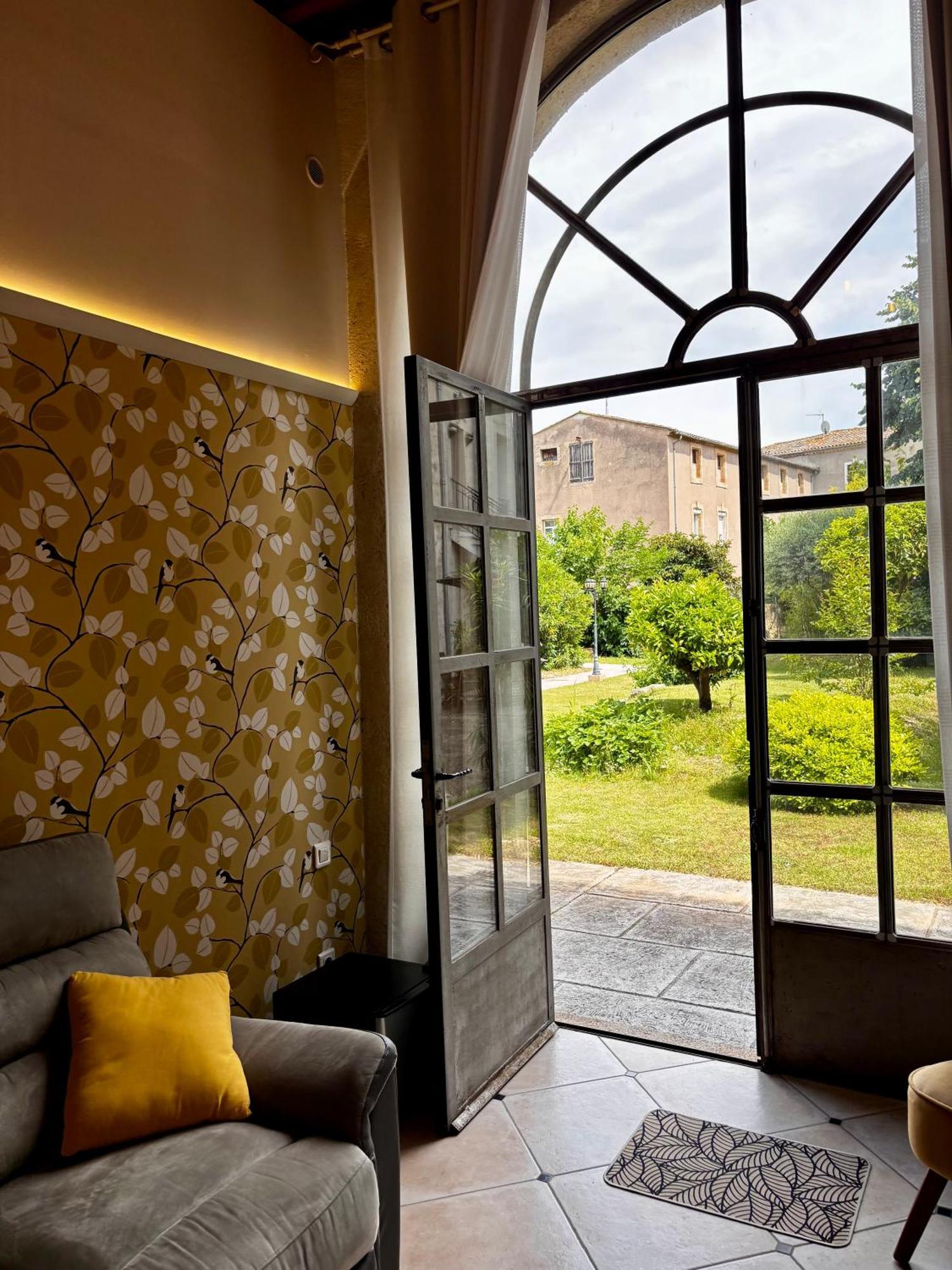 Les Galeries De Beaulac Bed & Breakfast Pézenas
